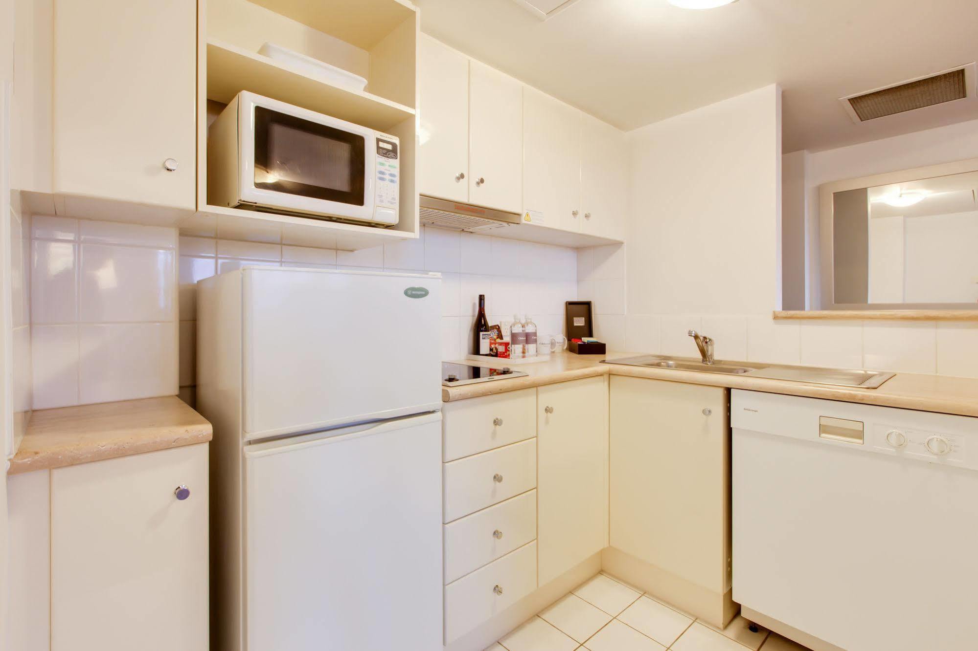 Adina Apartment Hotel Brisbane Esterno foto
