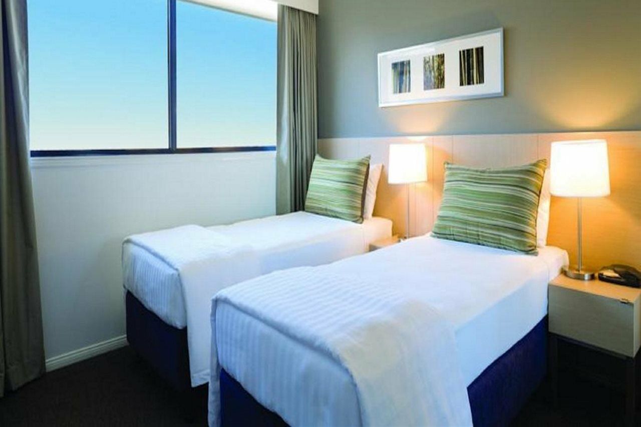 Oakbridge Hotel & Apartments Brisbane Esterno foto